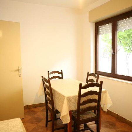 Rooms And Apartments Kurtovic سيغيت دونيي المظهر الخارجي الصورة