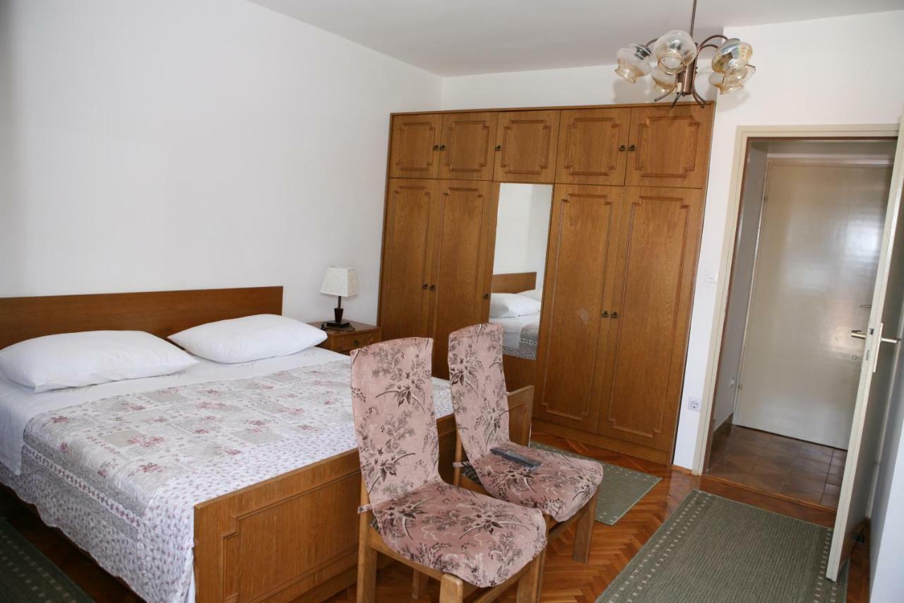 Rooms And Apartments Kurtovic سيغيت دونيي المظهر الخارجي الصورة