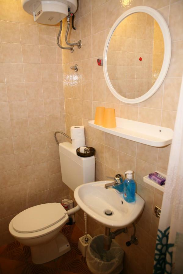 Rooms And Apartments Kurtovic سيغيت دونيي المظهر الخارجي الصورة
